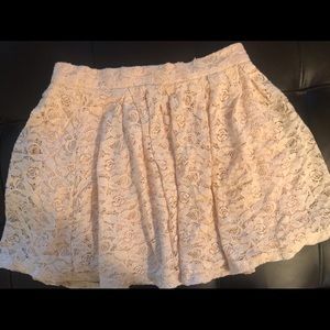 Forever 21 Cream Floral Lace Skirt